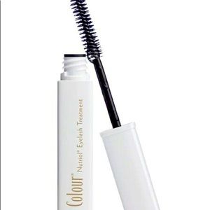 Eyelash Lengthening Treatment